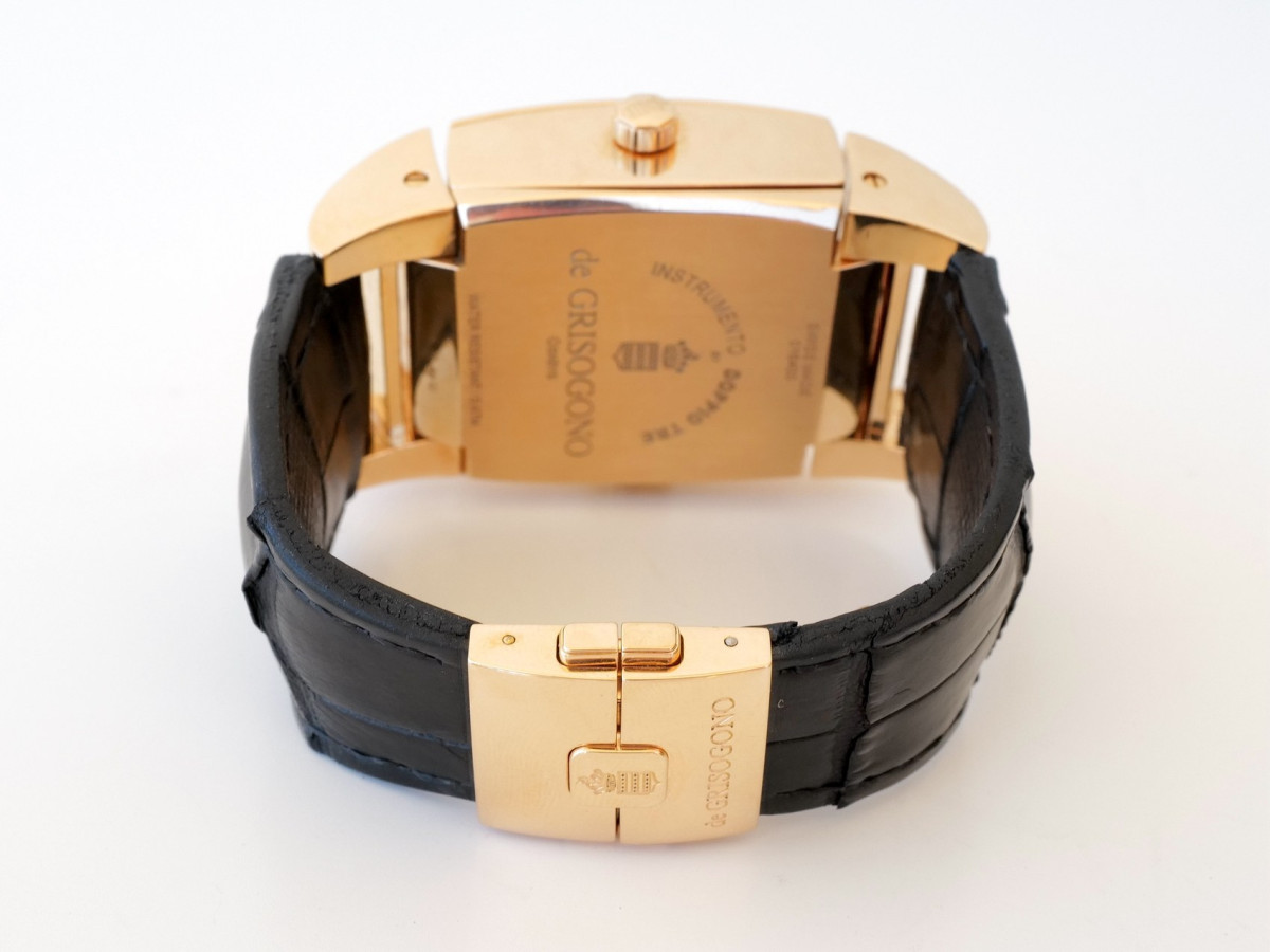 Швейцарские часы De Grisogono Instrumento Doppio Tre 18K Rose Gold