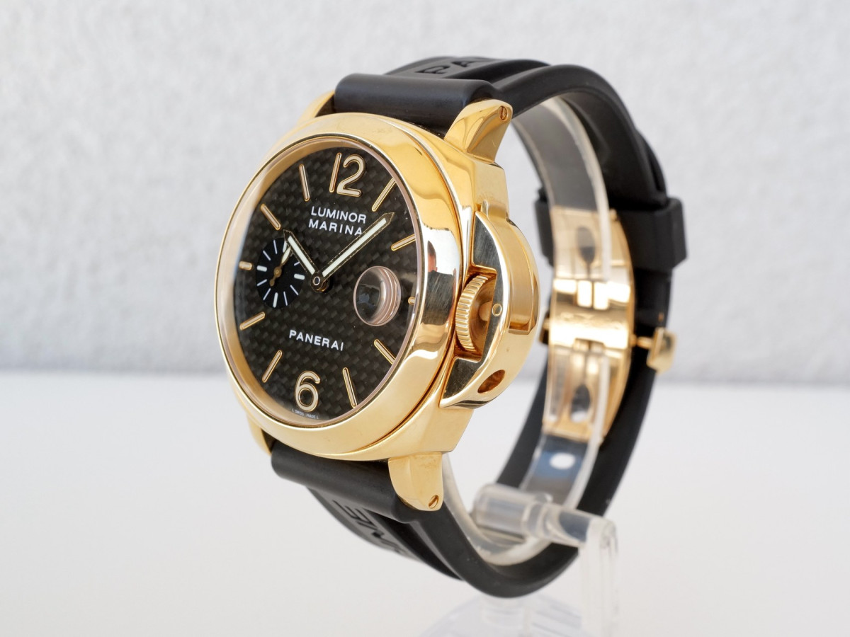 Швейцарський годинник Panerai Luminor Marina 18K Yellow Gold Carbon Dial Limited Edition 44
