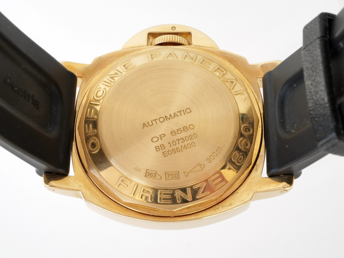 Швейцарський годинник Panerai Luminor Marina 18K Yellow Gold Carbon Dial Limited Edition 44