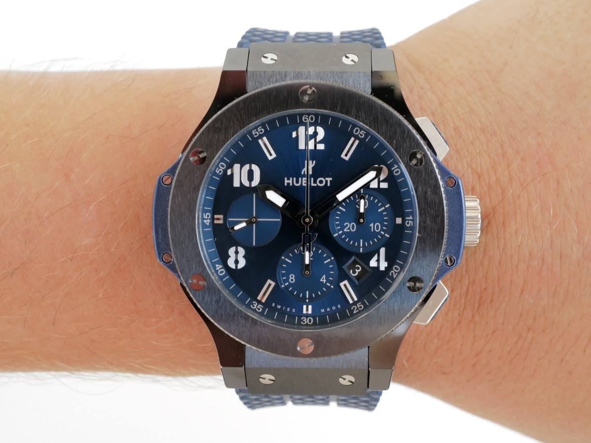 Швейцарський годинник Hublot Big Bang Original Ceramic Blue 44