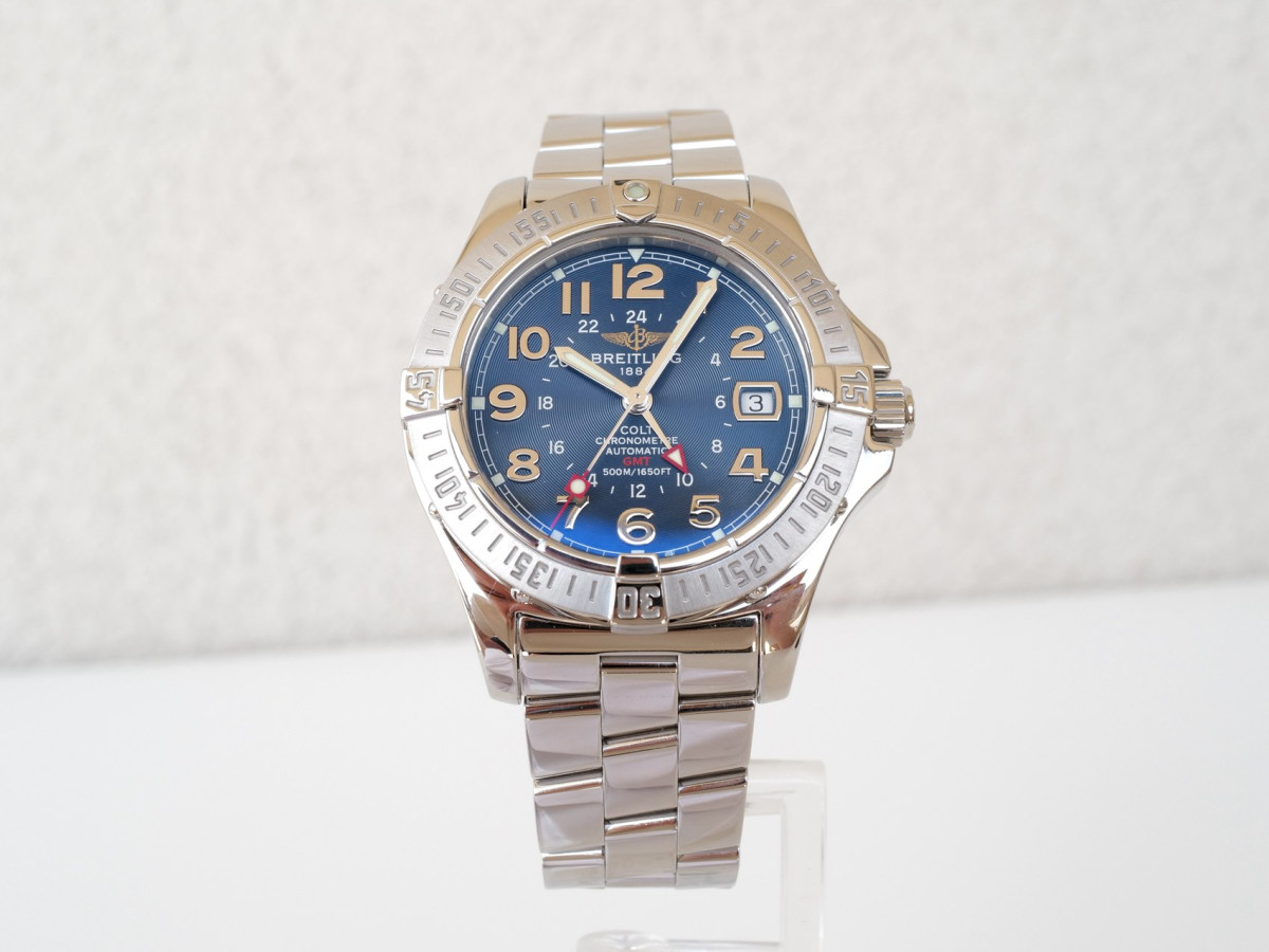 Швейцарские часы Breitling Colt GMT Blue Dial 40,5
