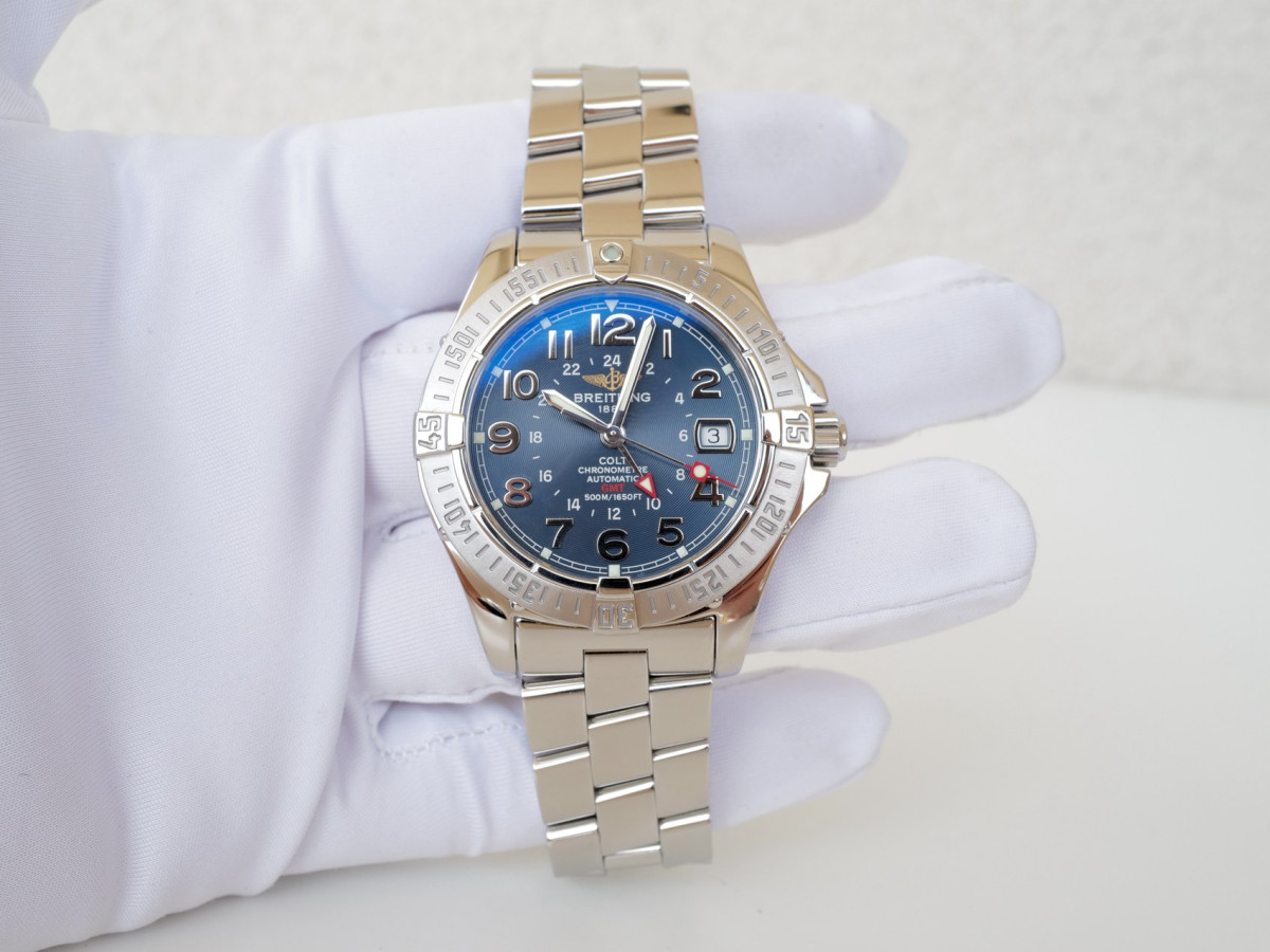 Швейцарские часы Breitling Colt GMT Blue Dial 40,5