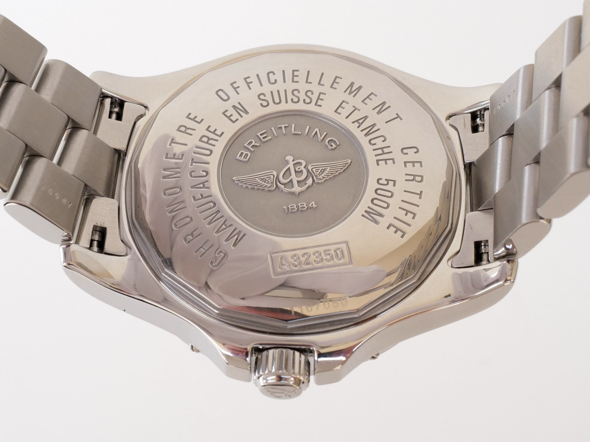 Швейцарские часы Breitling Colt GMT Blue Dial 40,5