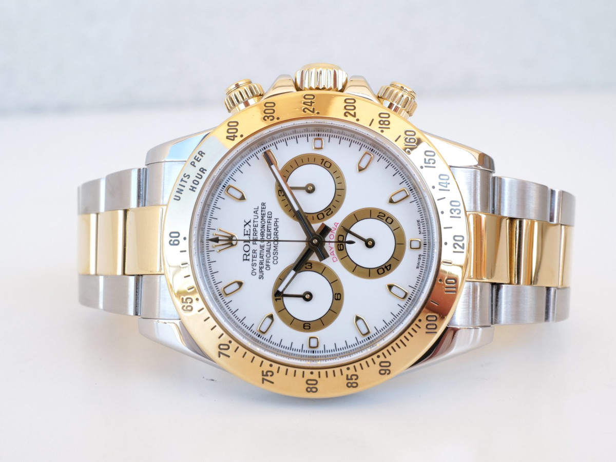 Швейцарський годинник Rolex Cosmograph Daytona 18K Yellow Gold Steel White Dial 40