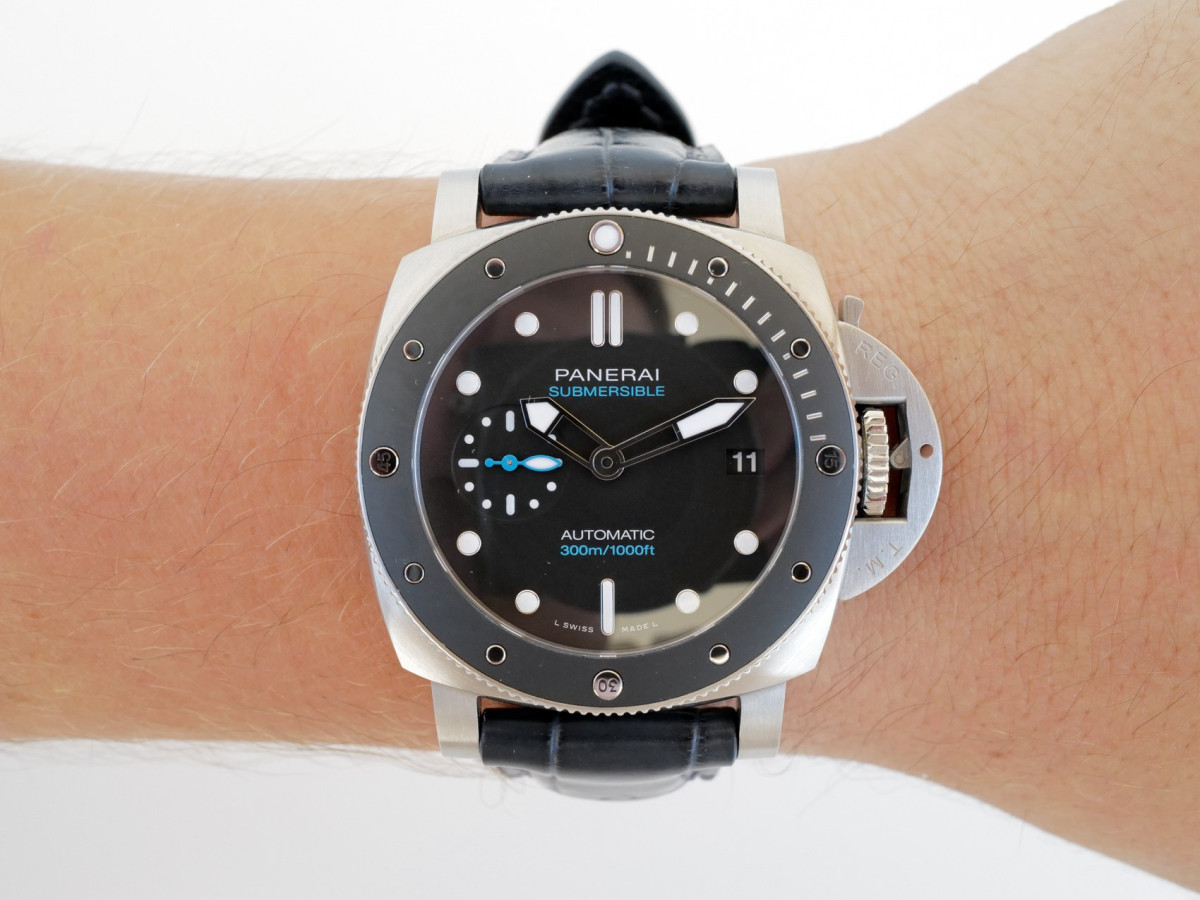 Swiss watch Panerai Submersible Automatic 42 (2023)