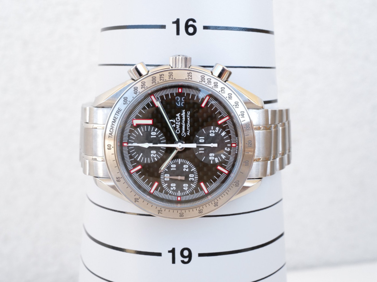 Швейцарские часы Omega Speedmaster Date Chronograph Michael Schumacher Limited Edition 39