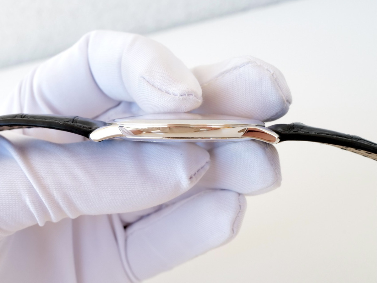 Швейцарские часы Vacheron Constantin Patrimony Manual Winding Ultra Thin 18K White Gold 40