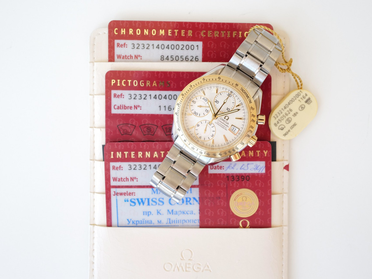 Швейцарские часы Omega Speedmaster Date Chronograph 18K Yellow Gold Steel 40