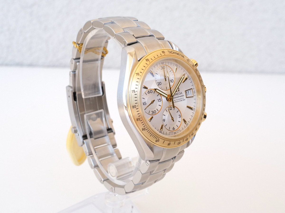 Швейцарские часы Omega Speedmaster Date Chronograph 18K Yellow Gold Steel 40