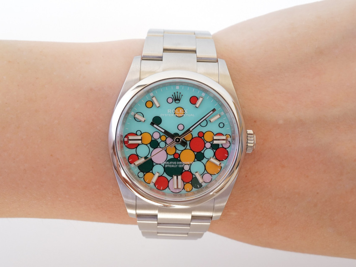 Швейцарський годинник Rolex Oyster Perpetual Custom Celebration Dial 36