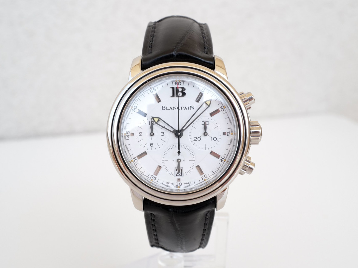 Швейцарський годинник Blancpain Leman Chronograph White Dial 38