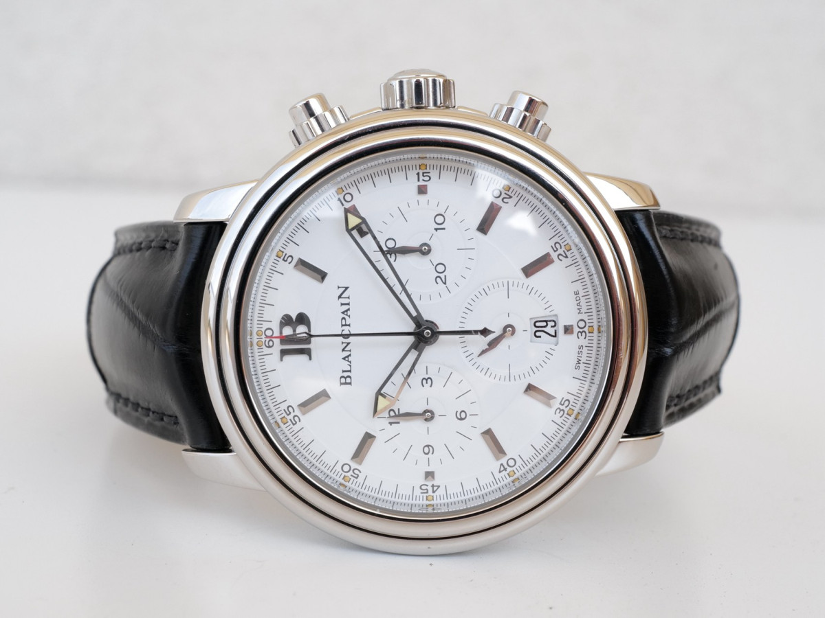 Швейцарський годинник Blancpain Leman Chronograph White Dial 38