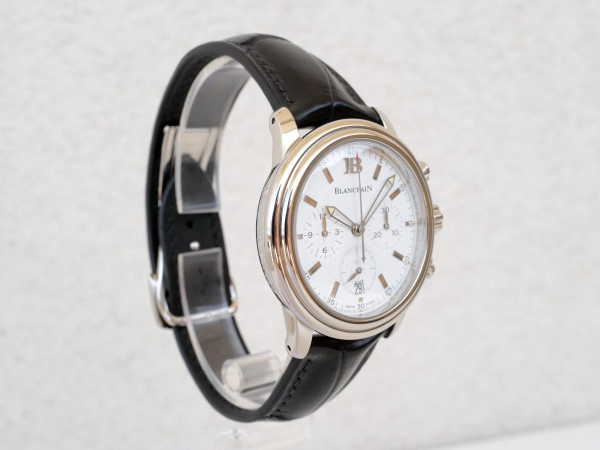 Швейцарський годинник Blancpain Leman Chronograph White Dial 38