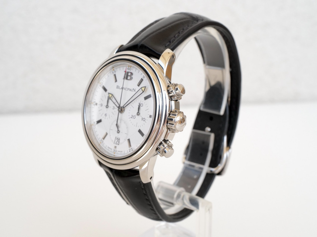 Швейцарський годинник Blancpain Leman Chronograph White Dial 38