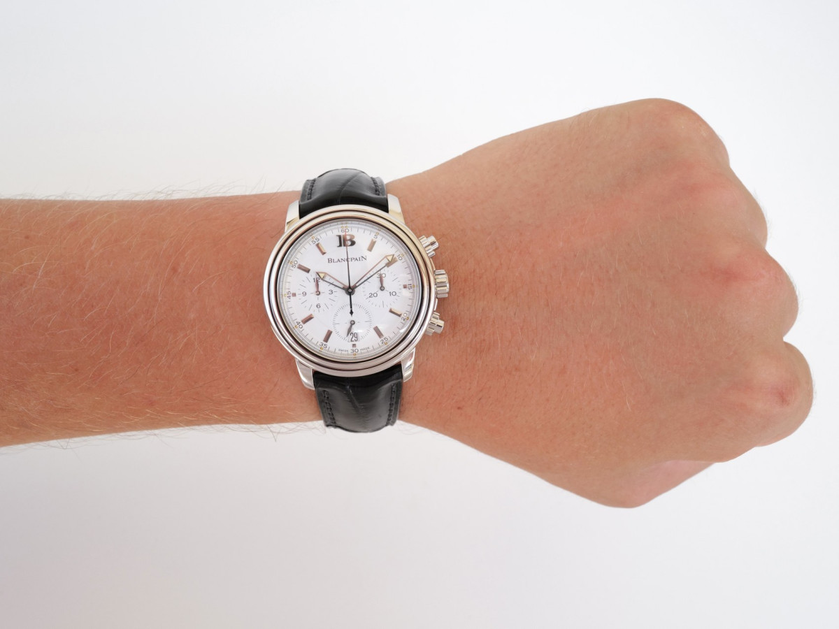 Швейцарський годинник Blancpain Leman Chronograph White Dial 38