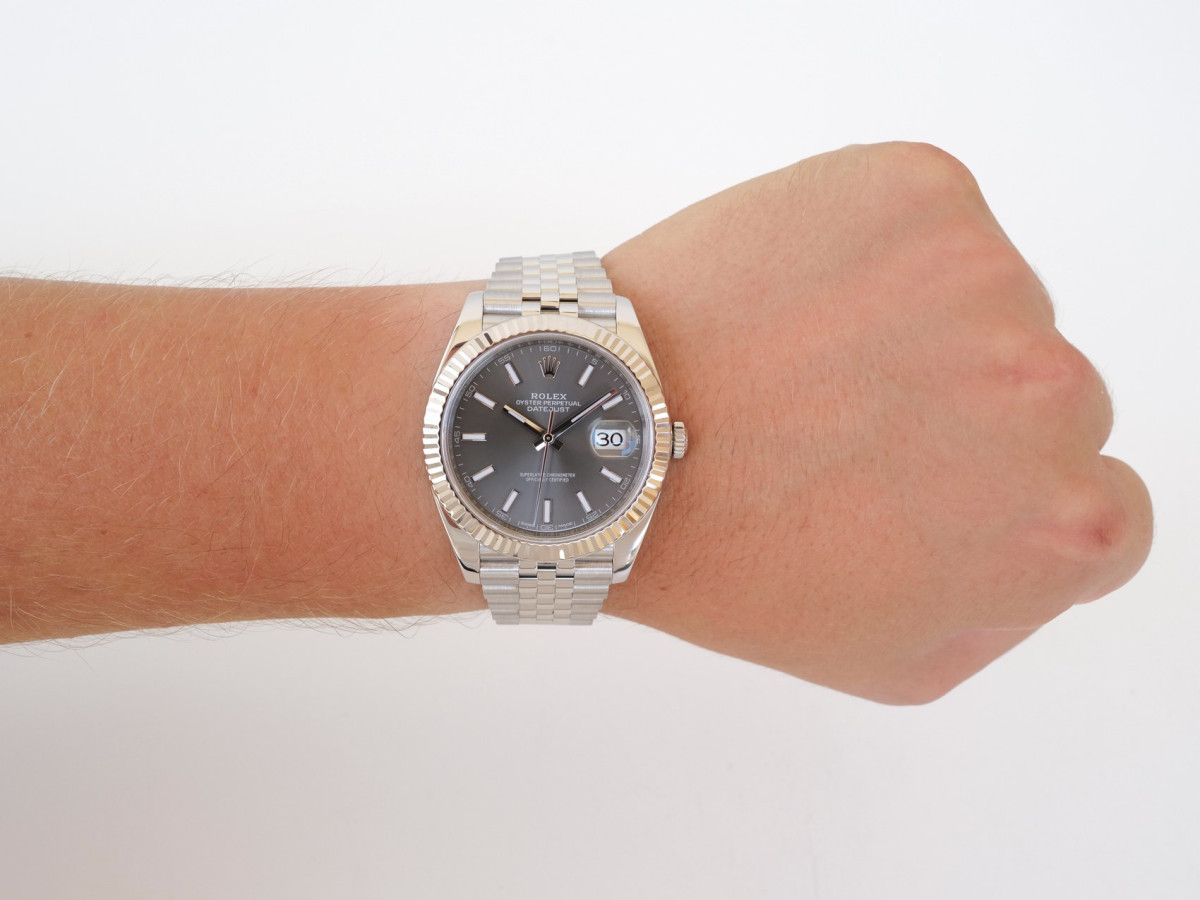 Швейцарський годинник Rolex Datejust 41 Rhodium Dial Jubilee