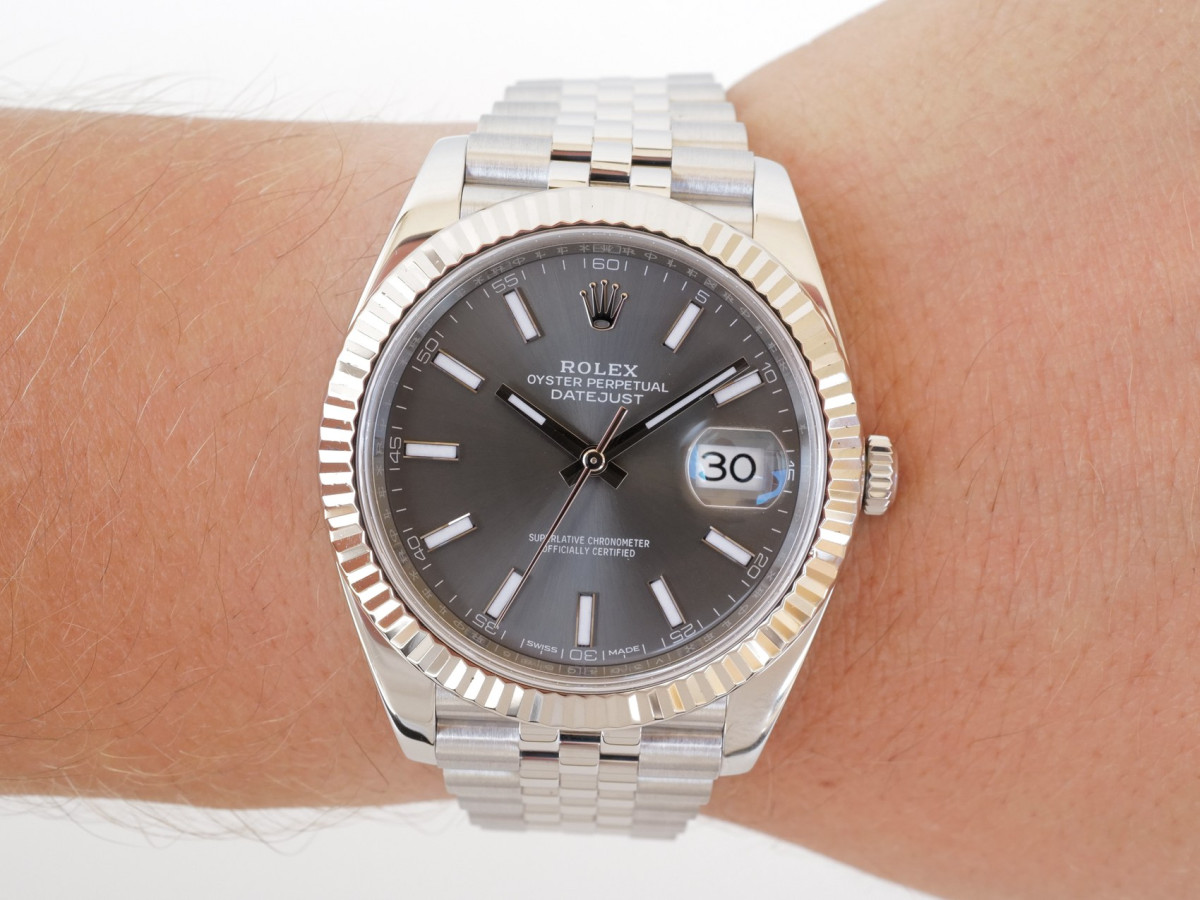Швейцарський годинник Rolex Datejust 41 Rhodium Dial Jubilee