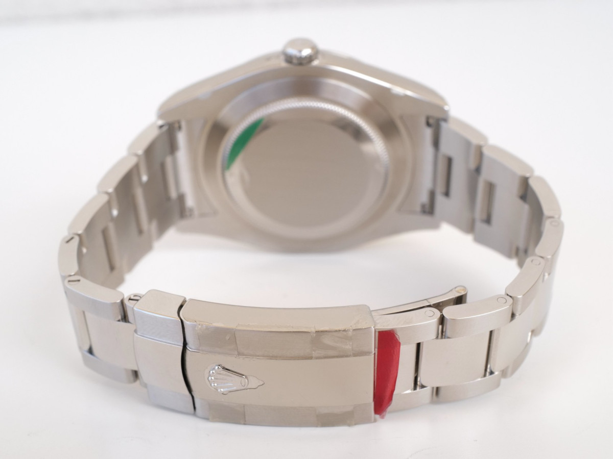 Швейцарський годинник Rolex Datejust II Smooth Bezel Silver Dial 41