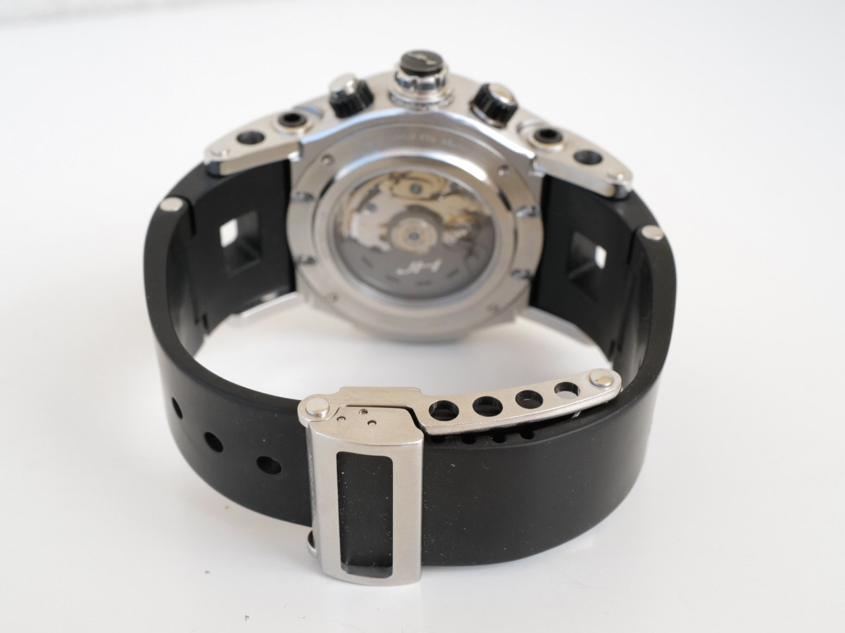 Швейцарський годинник Jorg Hysek Abyss Discoverer Chronograph 44