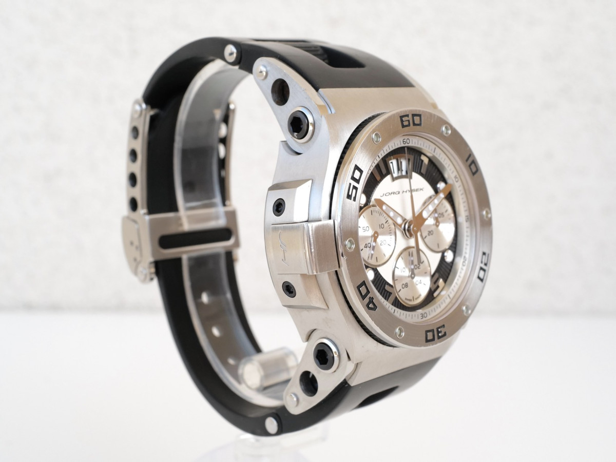 Швейцарський годинник Jorg Hysek Abyss Discoverer Chronograph 44