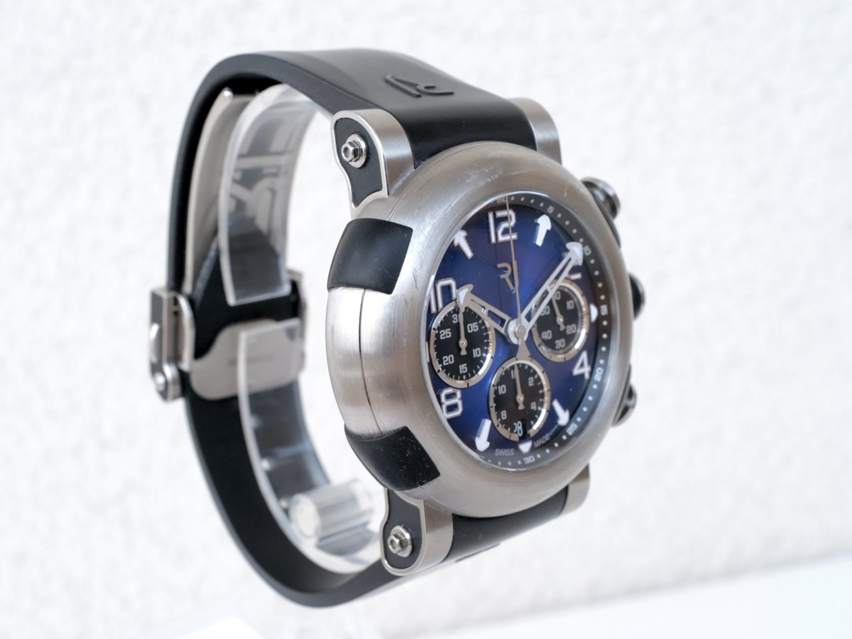 Швейцарський годинник Romain Jerome Arraw Titanium Blue 45