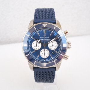 Швейцарський годинник Breitling Superocean Heritage B01 Chronograph Blue 44