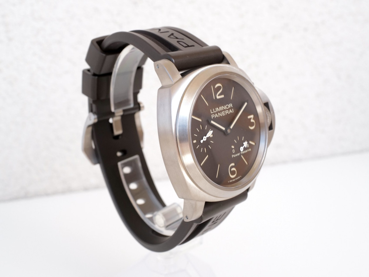 Швейцарские часы Panerai Luminor 8 Days Power Reserve Titanium 44