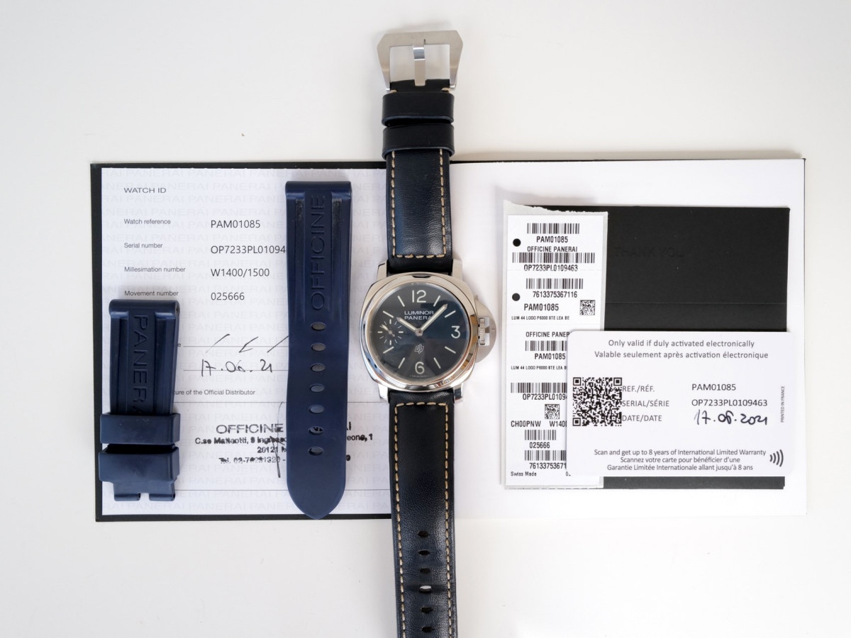 Швейцарские часы Panerai Luminor Blue Mare 44