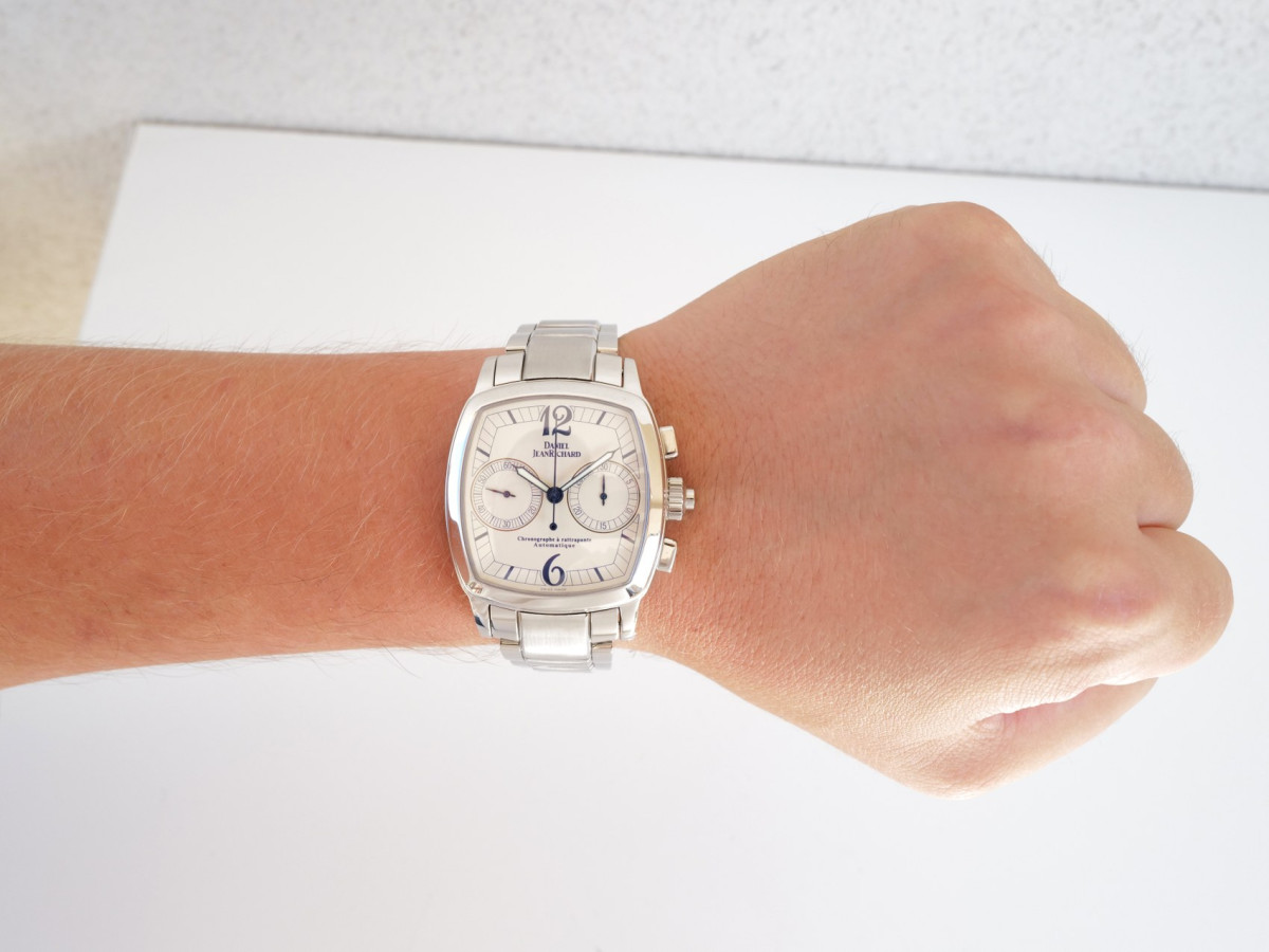 Швейцарський годинник Daniel JeanRichard Grand TV Screen Chronograph Rattrapante