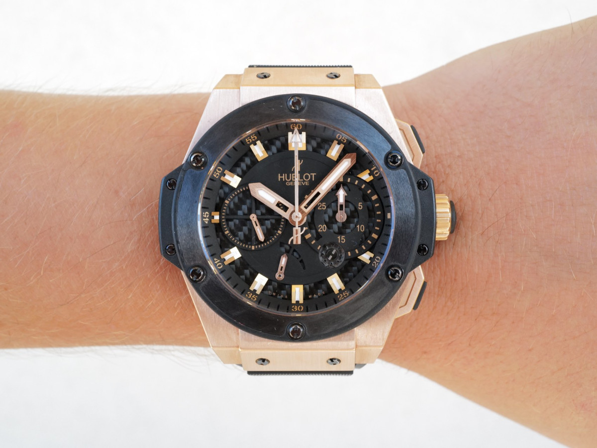 Швейцарские часы Hublot King Power Split-Second Chronograph Power Reserve 18K Rose Gold Limited Edition 48