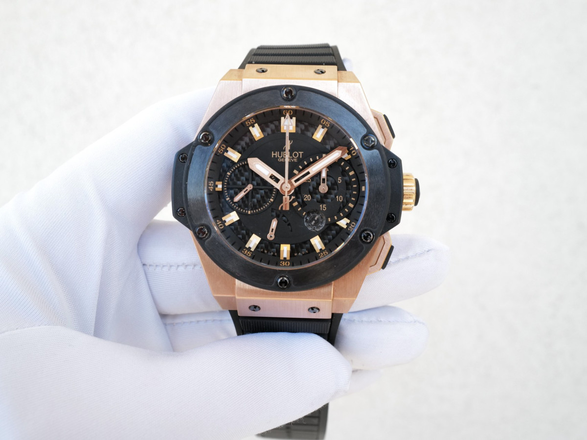 Швейцарские часы Hublot King Power Split-Second Chronograph Power Reserve 18K Rose Gold Limited Edition 48