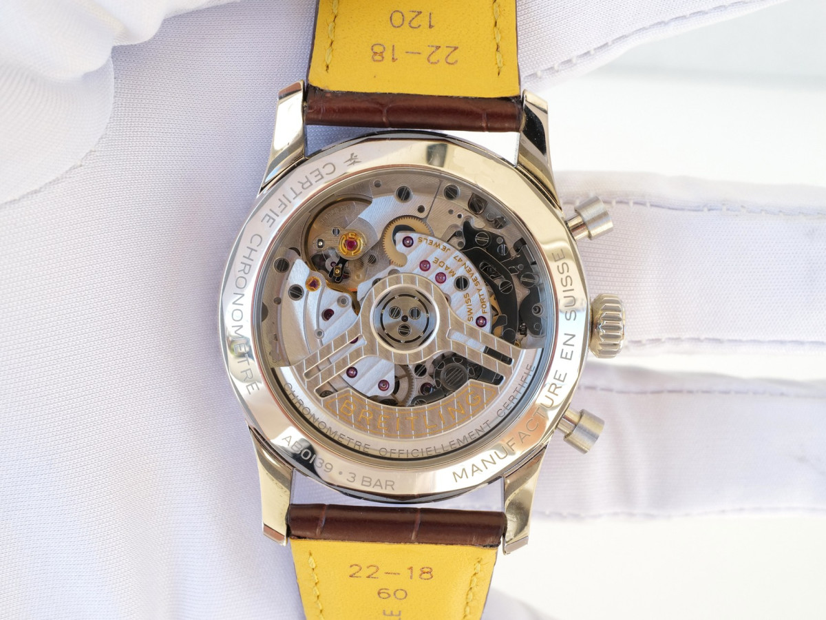 Швейцарские часы Breitling Navitimer 1 B01 Chronograph 41