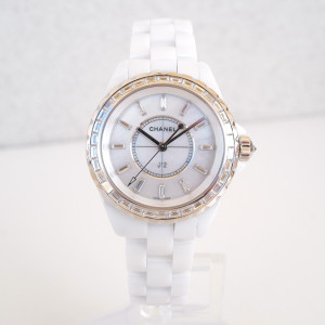 Швейцарський годинник Chanel J12 Jewellery 3ct Baguette Diamonds 33