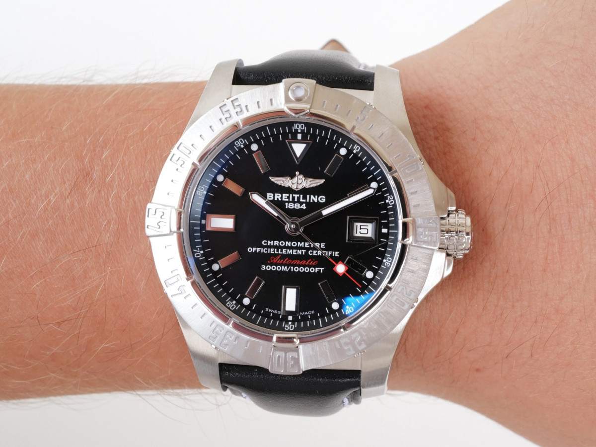 Швейцарський годинник Breitling Avenger Seawolf 45