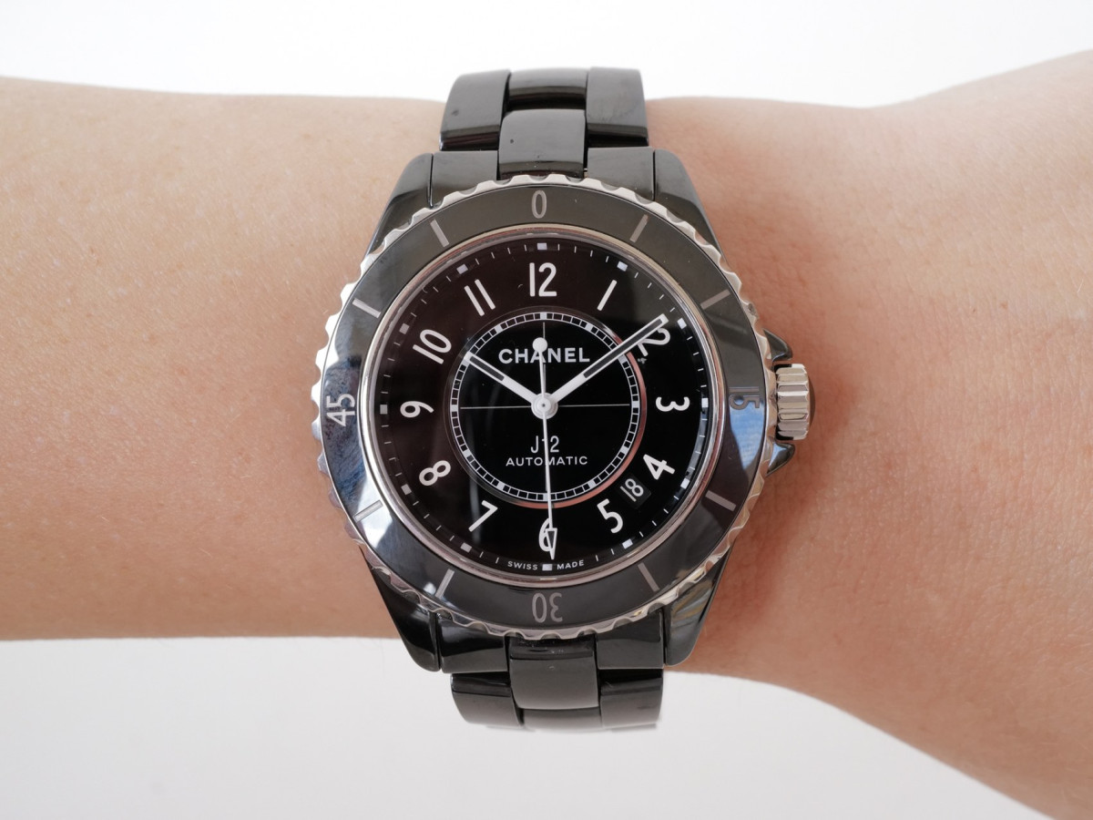 Швейцарський годинник Chanel J12 Watch Calibre 12.1 Automatic 38