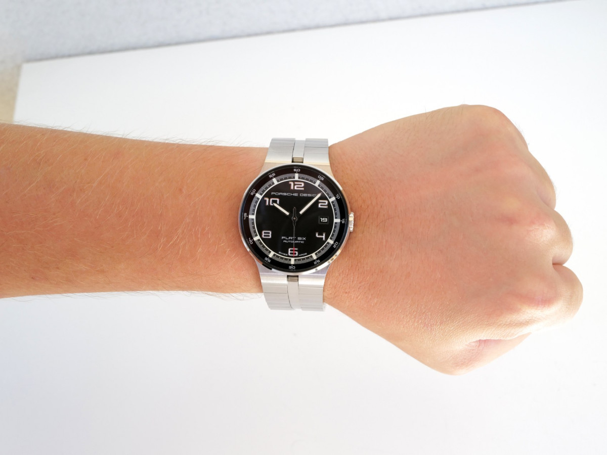 Швейцарський годинник Porsche Design Flat Six Black Dial 40