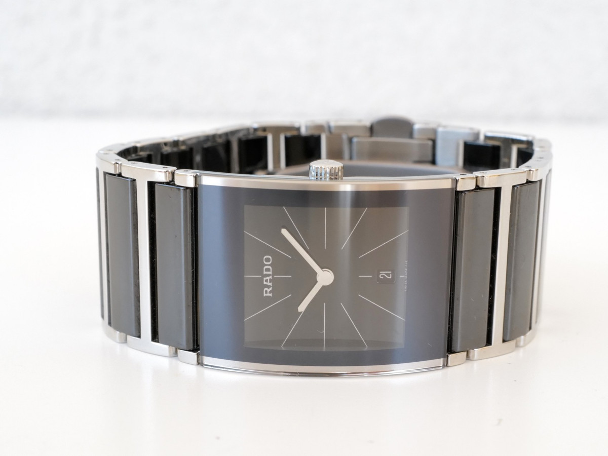 Швейцарський годинник Rado Integral Date Quarz 34