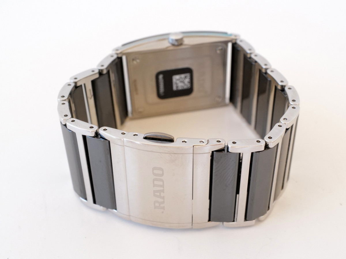 Швейцарський годинник Rado Integral Date Quarz 34