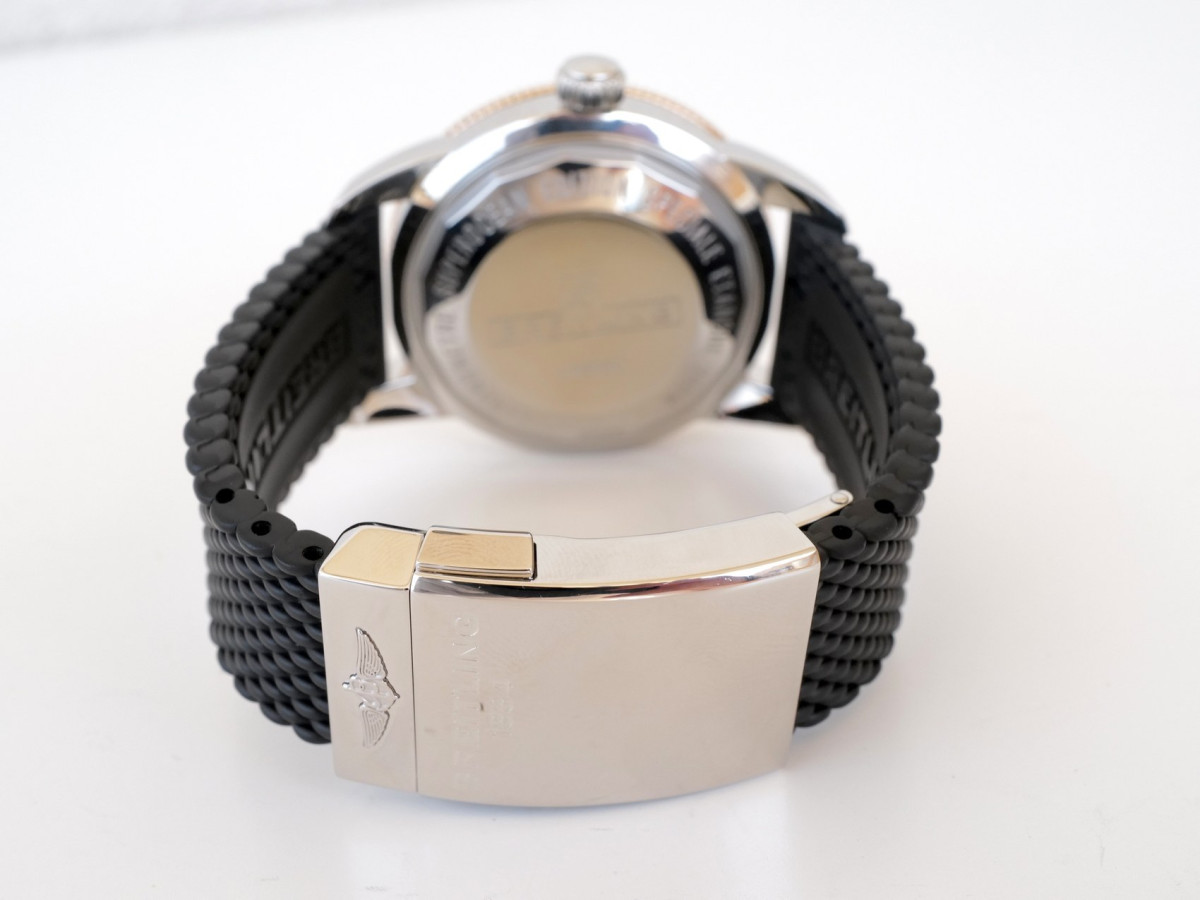 Швейцарський годинник Breitling Superocean Heritage II B20 44 Gold Steel