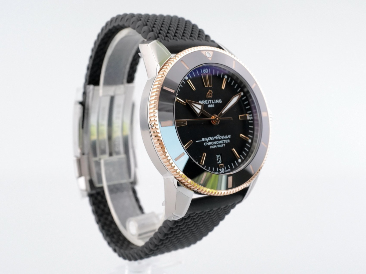 Швейцарський годинник Breitling Superocean Heritage II B20 44 Gold Steel