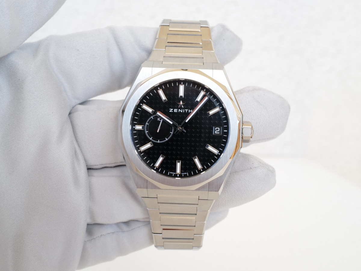 Швейцарський годинник Zenith Defy Skyline Black Dial 41