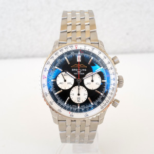 Швейцарський годинник Breitling Navitimer B01 Chronograph 46