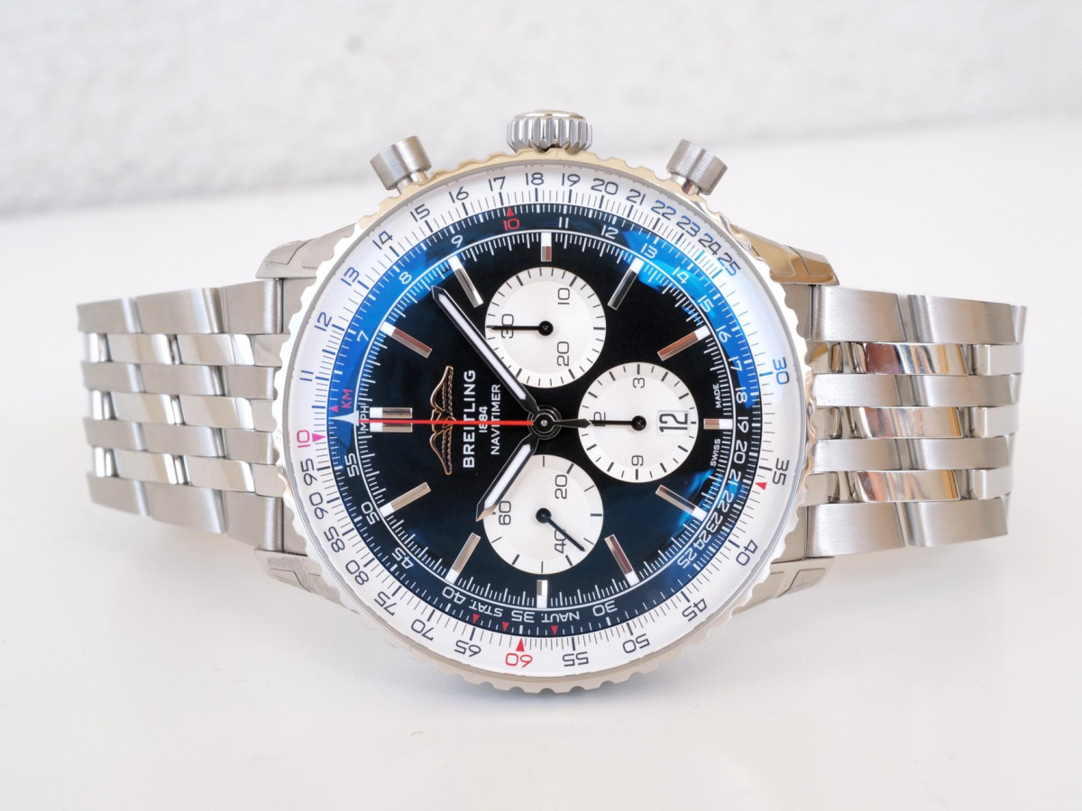 Швейцарський годинник Breitling Navitimer B01 Chronograph 46