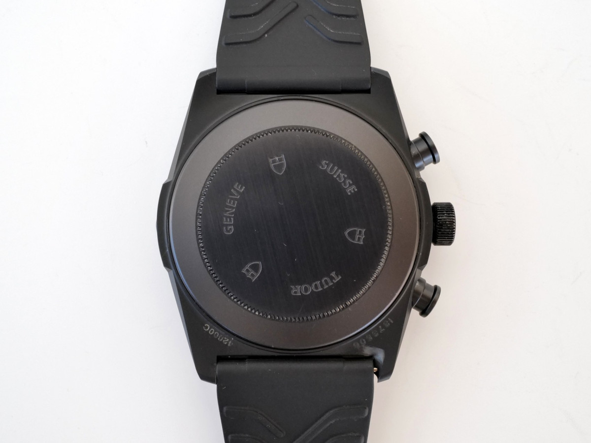 Швейцарские часы Tudor Fastrider Black Shield 42