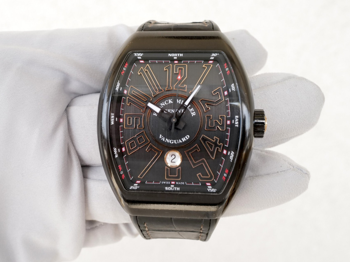 Швейцарские часы Franck Muller Vanguard Black Titanium 18K Rose Gold