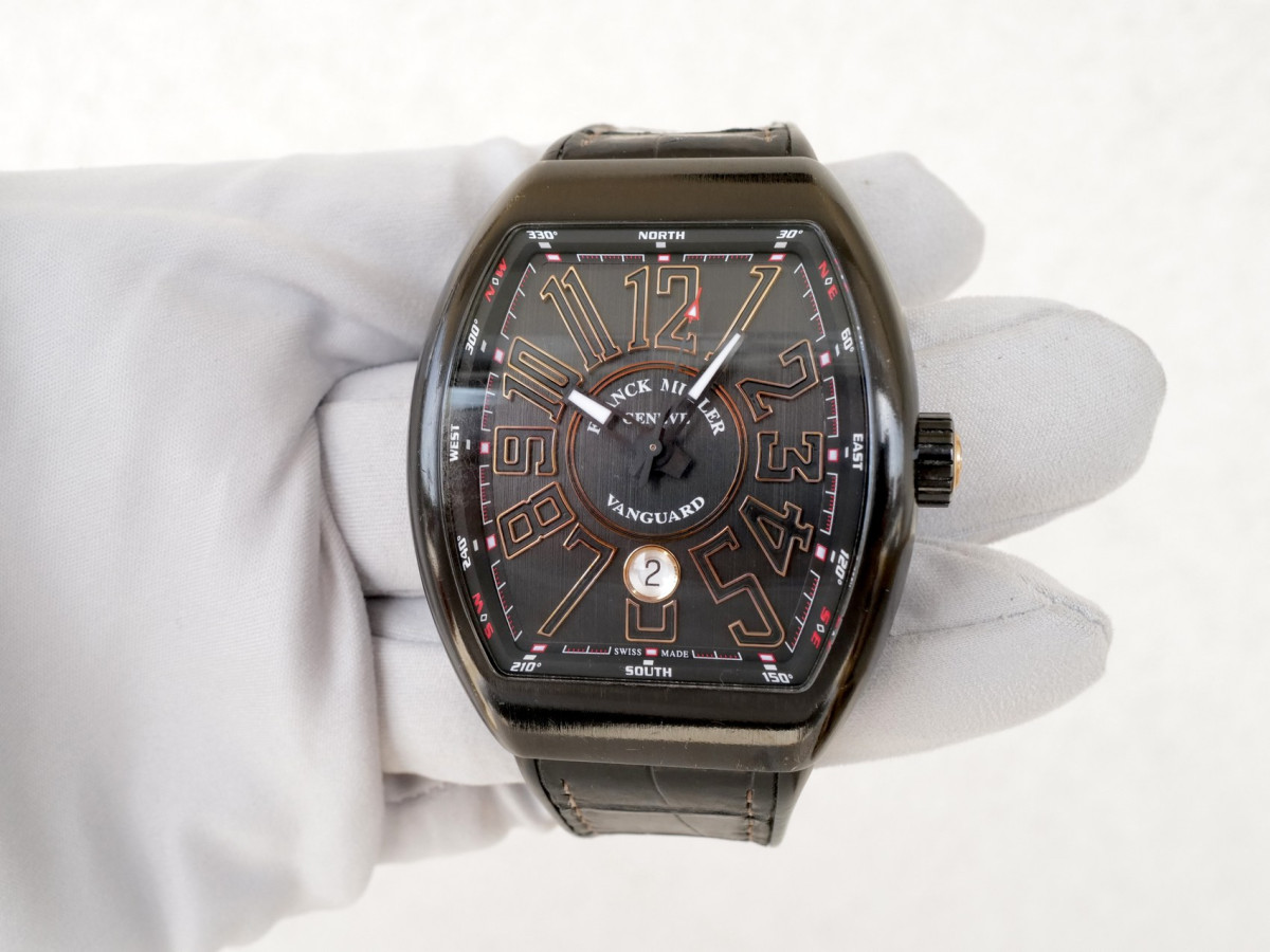Швейцарские часы Franck Muller Vanguard Black Titanium 18K Rose Gold