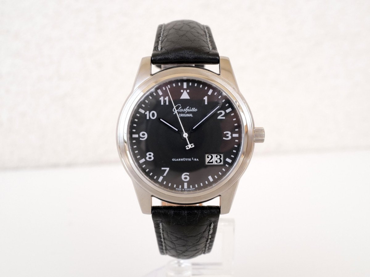 Швейцарський годинник Glashutte Senator Aviator Auto Date 38