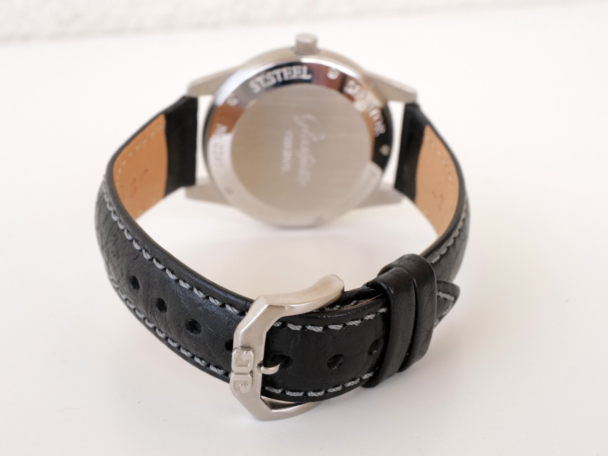 Швейцарський годинник Glashutte Senator Aviator Auto Date 38