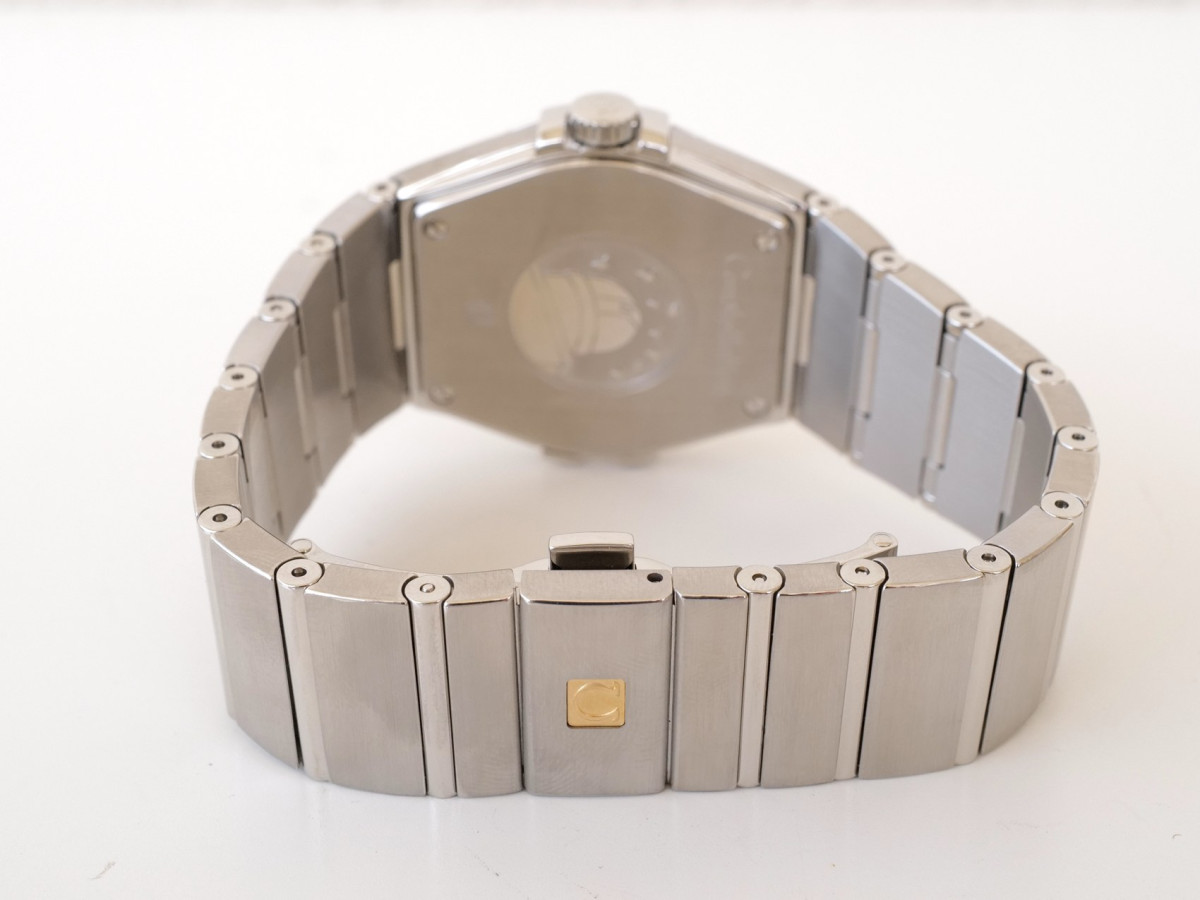 Swiss watch Omega Constellation Quartz Silver Dial 35