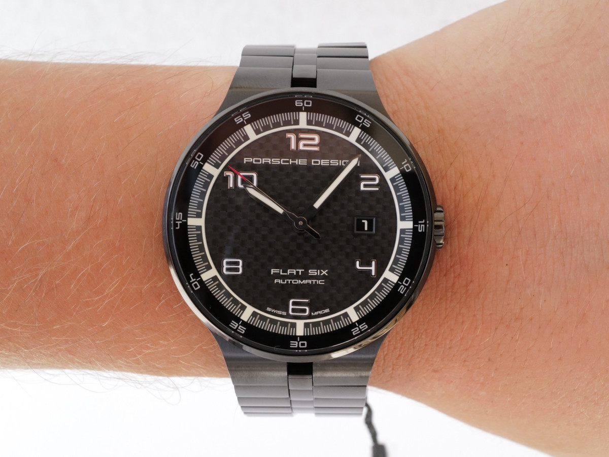 Швейцарские часы Porsche Design Flat Six Black Dial 44